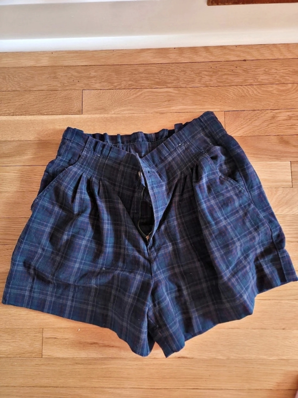 American Eagle Plaid High Waist Paper Bag Shorts